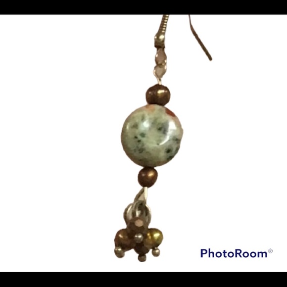 HANDMADE STONE SET - Picture 3 of 3